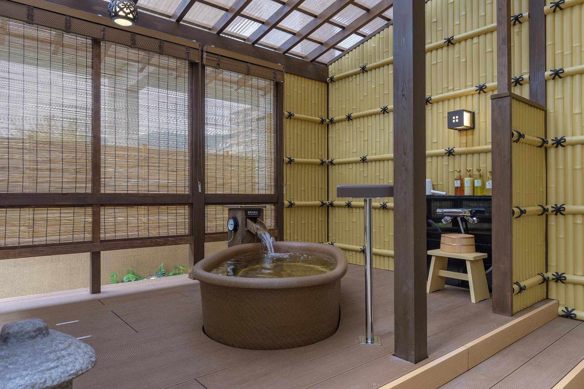 ホテル京都エミナースmanyonoyuhotelkyotoeminence, Kyoto